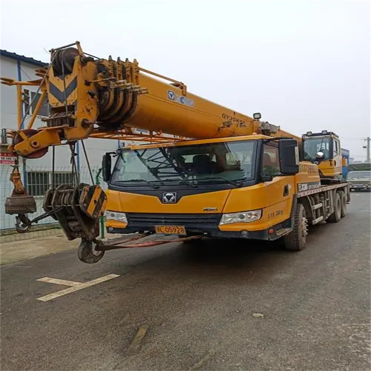 随县吊车出租保险：全面覆盖，安全无忧